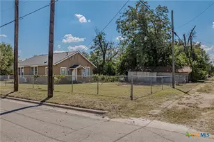 1202 S 7th St, Temple, TX 76504 - Photo 29
