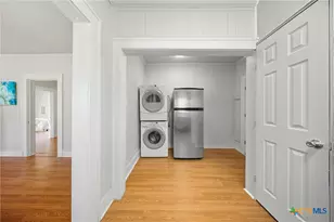 1202 S 7th St, Temple, TX 76504 - Photo 11