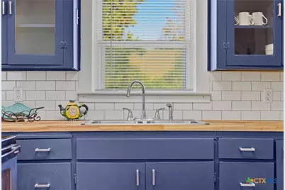 1202 S 7th Street, Temple, TX 76504 - Photo 9