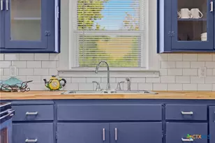 1202 S 7th St, Temple, TX 76504 - Photo 9