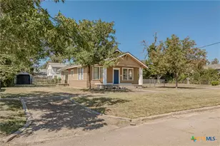 1202 S 7th St, Temple, TX 76504 - Photo 27