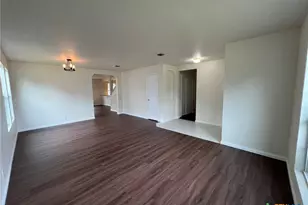 2038 Castleberry Ridge, New Braunfels, TX 78130 - Photo 9