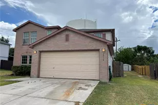 2038 Castleberry Ridge, New Braunfels, TX 78130 - Photo 3