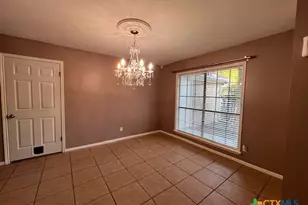 607 Brocton St, Victoria, TX 77904 - Photo 7