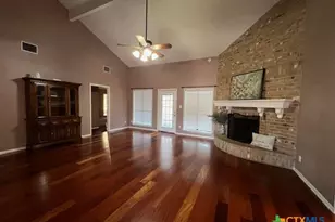 607 Brocton St, Victoria, TX 77904 - Photo 11