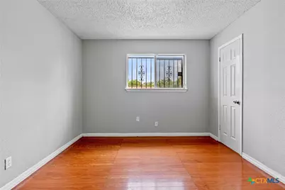 1905 Sycamore Drive, Killeen, TX 76543 - Photo 9