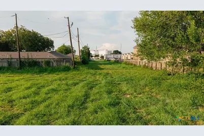 1505 Victoria Station Drive, Victoria, TX 77901 - Photo 11