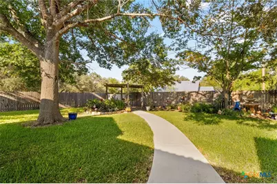 612 Kathy Drive, Seguin, TX 78155 - Photo 23