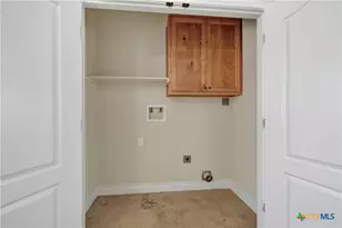 1382 Hanz Dr, New Braunfels, TX 78130 - Photo 13