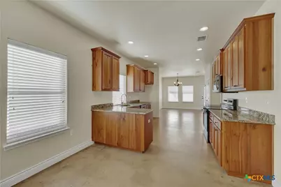 1382 Hanz Drive, New Braunfels, TX 78130 - Photo 7