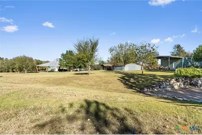 1092 Fm 3000, Elgin, TX 78621 - Photo 35