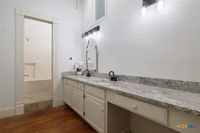 142 W San Antonio, New Braunfels, TX 78130 - Photo 23