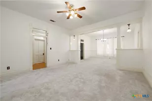 142 W San Antonio, New Braunfels, TX 78130 - Photo 17