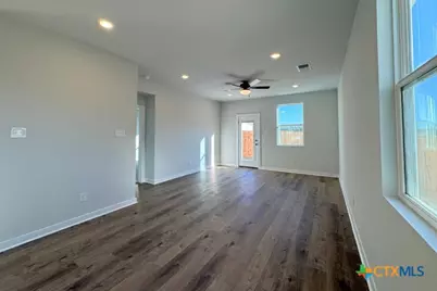 220 Escape Way, Jarrell, TX 76537 - Photo 3