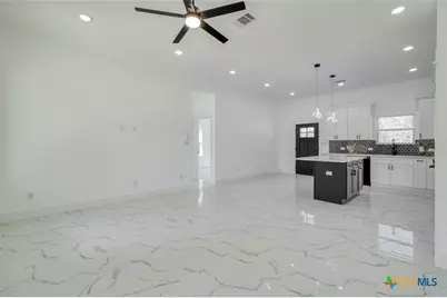 121 Diamond Head Drive, Bastrop, TX 78602 - Photo 13