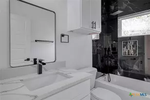 121 Diamond Head Dr, Bastrop, TX 78602 - Photo 23