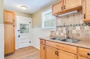 351 N Guenther Ave, New Braunfels, TX 78130 - Photo 35