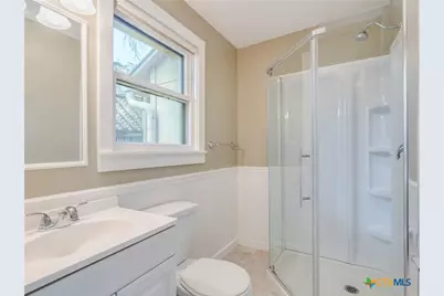 351 N Guenther Avenue, New Braunfels, TX 78130 - Photo 39