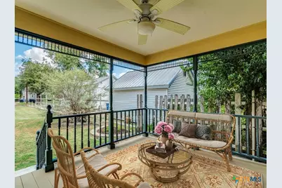 351 N Guenther Avenue, New Braunfels, TX 78130 - Photo 31