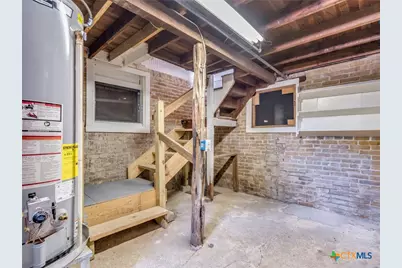 351 N Guenther Avenue, New Braunfels, TX 78130 - Photo 29