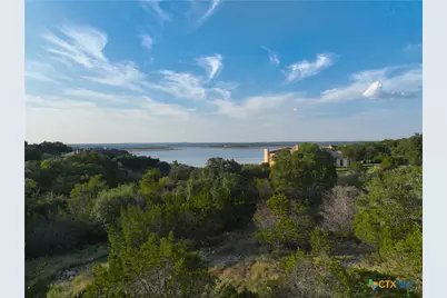 401 Scarlet Court, Canyon Lake, TX 78133 - Photo 13