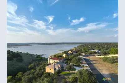 415 Scarlet Court, Canyon Lake, TX 78133 - Photo 11