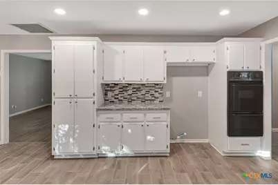 911 Westwood Street, Victoria, TX 77901 - Photo 21