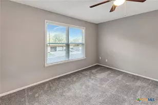 911 Westwood St, Victoria, TX 77901 - Photo 35