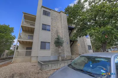 1013 Chestnut St #D, San Marcos, TX 78666 - Photo 1