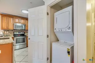 730 E Mather St, New Braunfels, TX 78130 - Photo 19