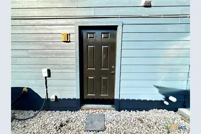 2204 W San Antonio Street #2, New Braunfels, TX 78130 - Photo 15