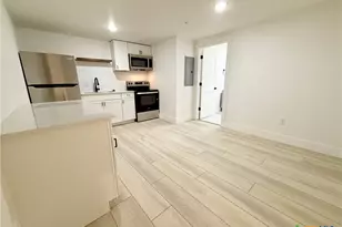 2204 W San Antonio St, New Braunfels, TX 78130 - Photo 17