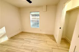 2204 W San Antonio St, New Braunfels, TX 78130 - Photo 7