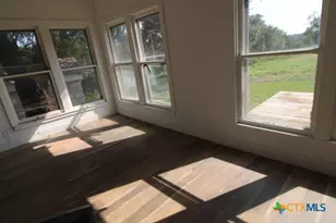 340 Pecan St, Kempner, TX 76539 - Photo 15