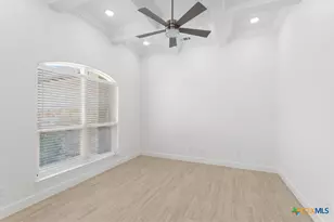 112 Vista De Luna Ln, Belton, TX 76513 - Photo 5