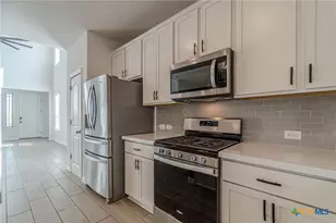 2063 Cowan Dr, New Braunfels, TX 78132 - Photo 11