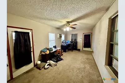 198 West Street #A & B, New Braunfels, TX 78130 - Photo 7