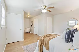 1001 Pamela Ave, Troy, TX 76579 - Photo 17