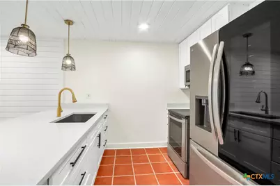 551 Terminal Loop Road #B3, Mcqueeney, TX 78123 - Photo 5