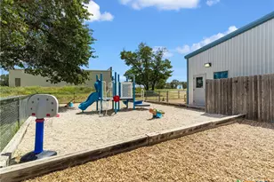 7218 FM 775, La Vernia, TX 78121 - Photo 31