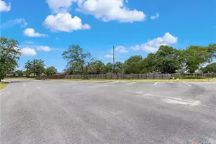 7218 FM 775, La Vernia, TX 78121 - Photo 5