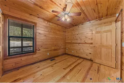 1466 Bonnyview Drive, Canyon Lake, TX 78133 - Photo 17