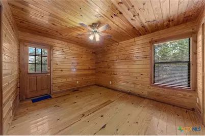 1466 Bonnyview Drive, Canyon Lake, TX 78133 - Photo 19