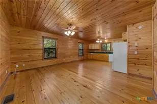 1466 Bonnyview Dr, Canyon Lake, TX 78133 - Photo 7