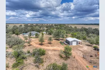 2354 Fm 2438, Seguin, TX 78155 - Photo 41