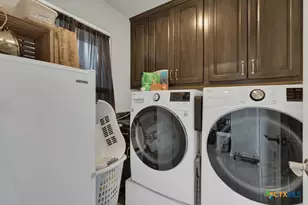 2354 Fm 2438, Seguin, TX 78155 - Photo 13