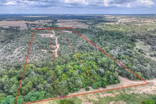 2354 Fm 2438, Seguin, TX 78155 - Photo 39