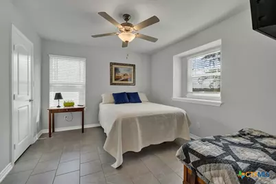 2354 Fm 2438, Seguin, TX 78155 - Photo 19