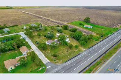 10610 State Highway 185, Victoria, TX 77905 - Photo 19