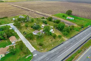 10610 State Hwy 185, Victoria, TX 77905 - Photo 19